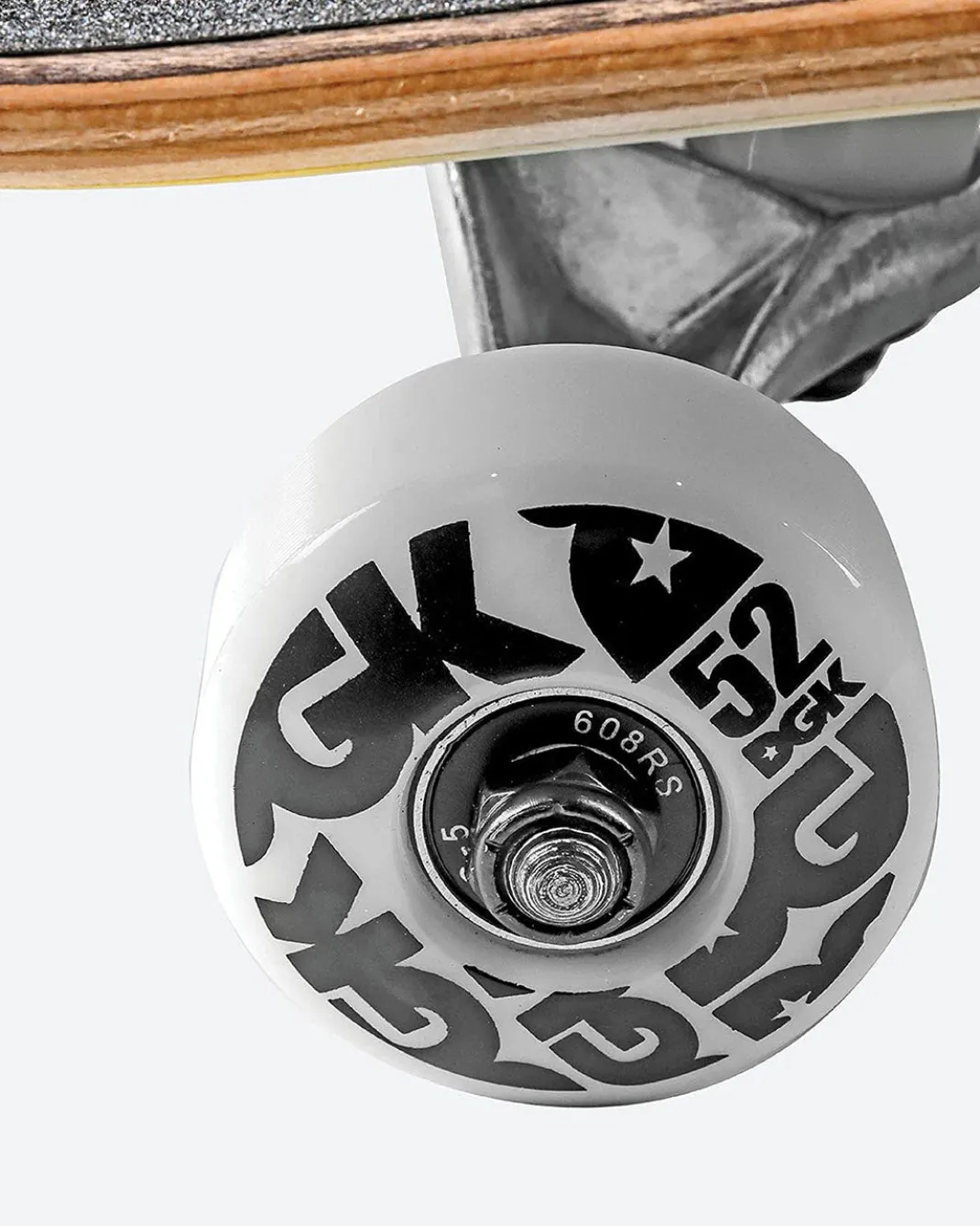 Treasures Reid 8.06" Skateboard Complete